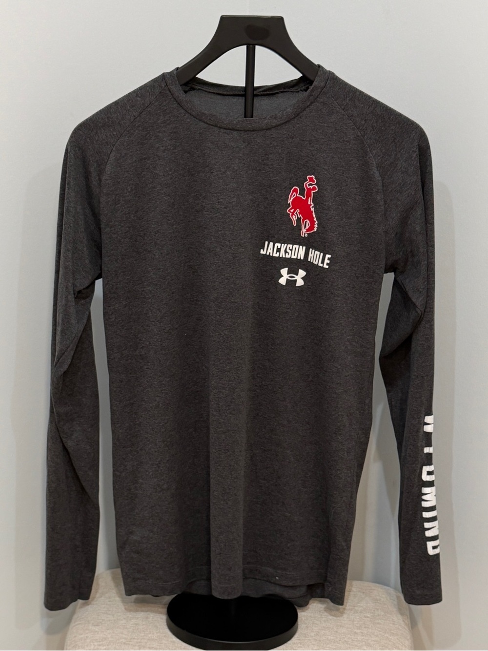 Youth Under Armour Long Sleeve Jacket Performance Shirt